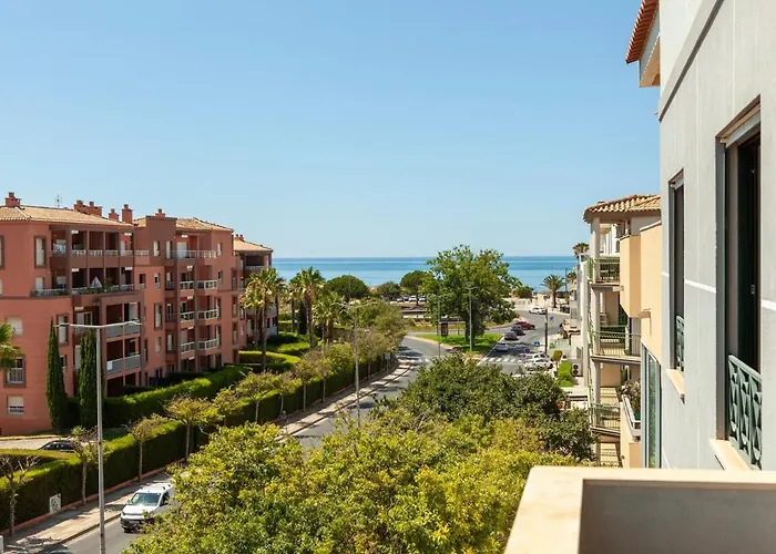 Apartamento Spacious With Seaviews Portimão