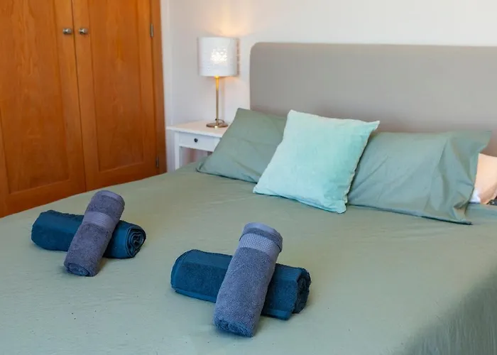 Spacious With Seaviews Apartamento *