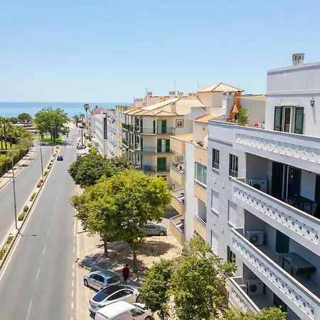 Spacious With Seaviews بورتيماو