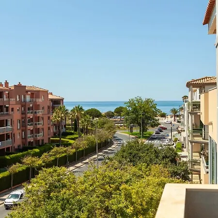 아파트 Spacious With Seaviews 포티마오